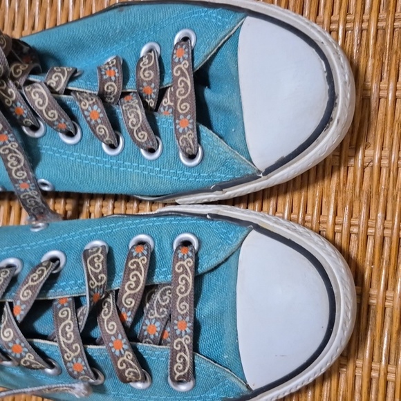 Converse Turquoise Sneakers with Decorative Laces Sz 7.5 Gently Loved - Picture 6 of 8
